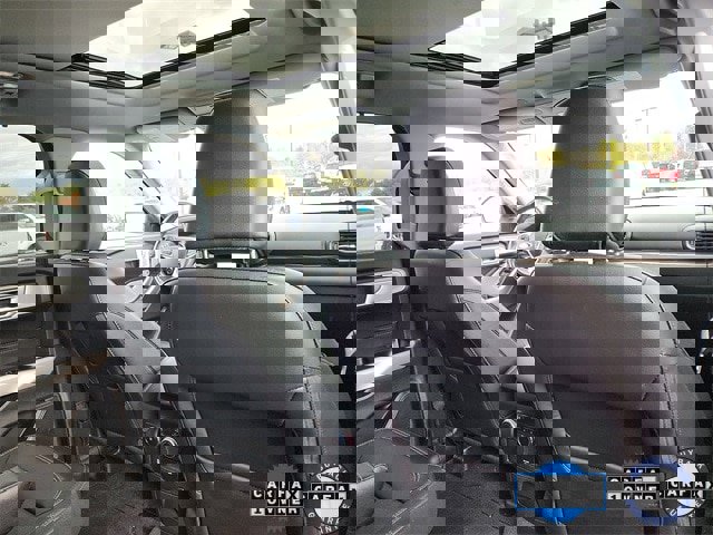 Certified 2023 Ford Explorer Limited w/ Limited Technology Package image 32