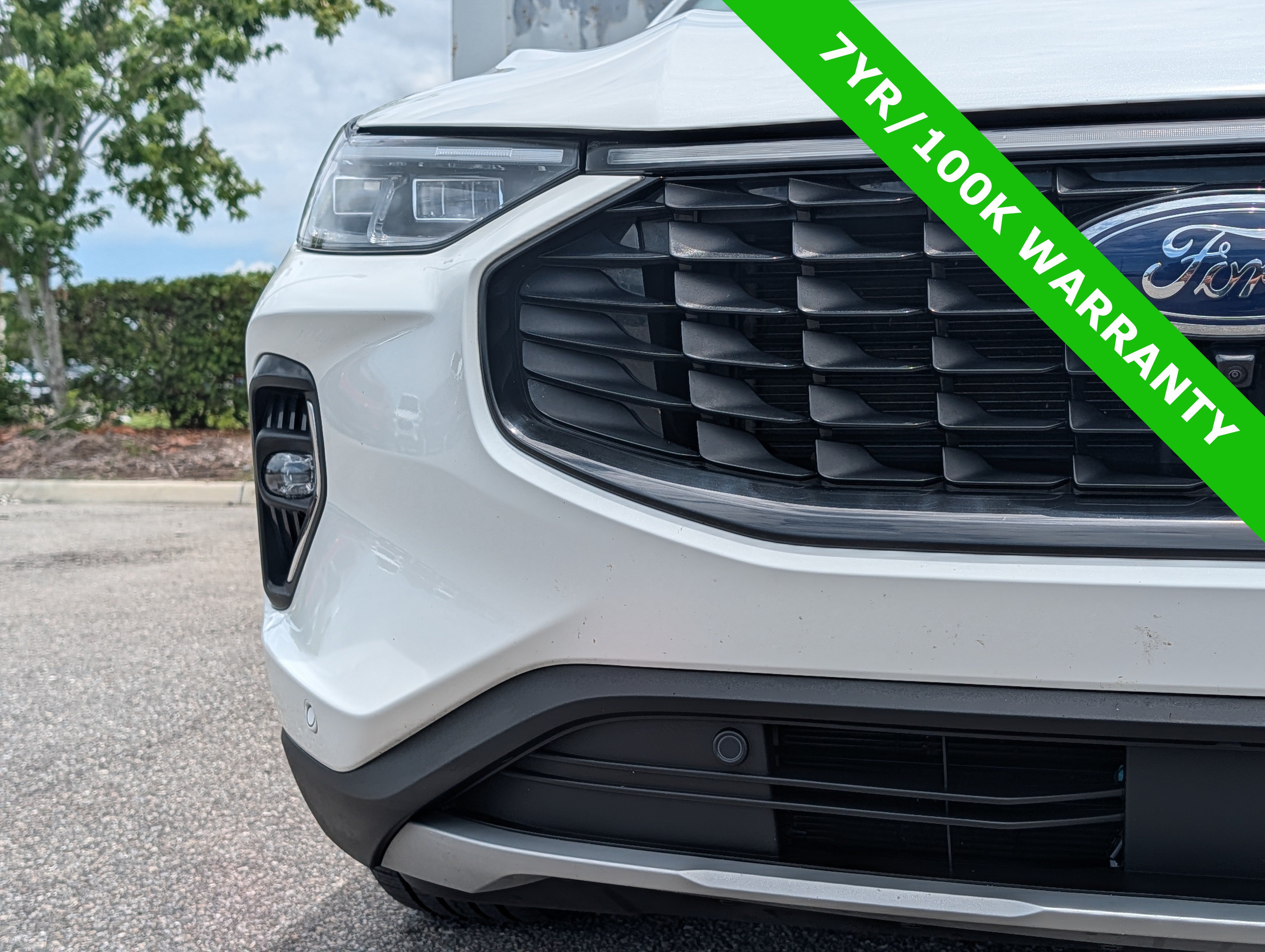 Certified 2023 Ford Escape Platinum FWD image 9