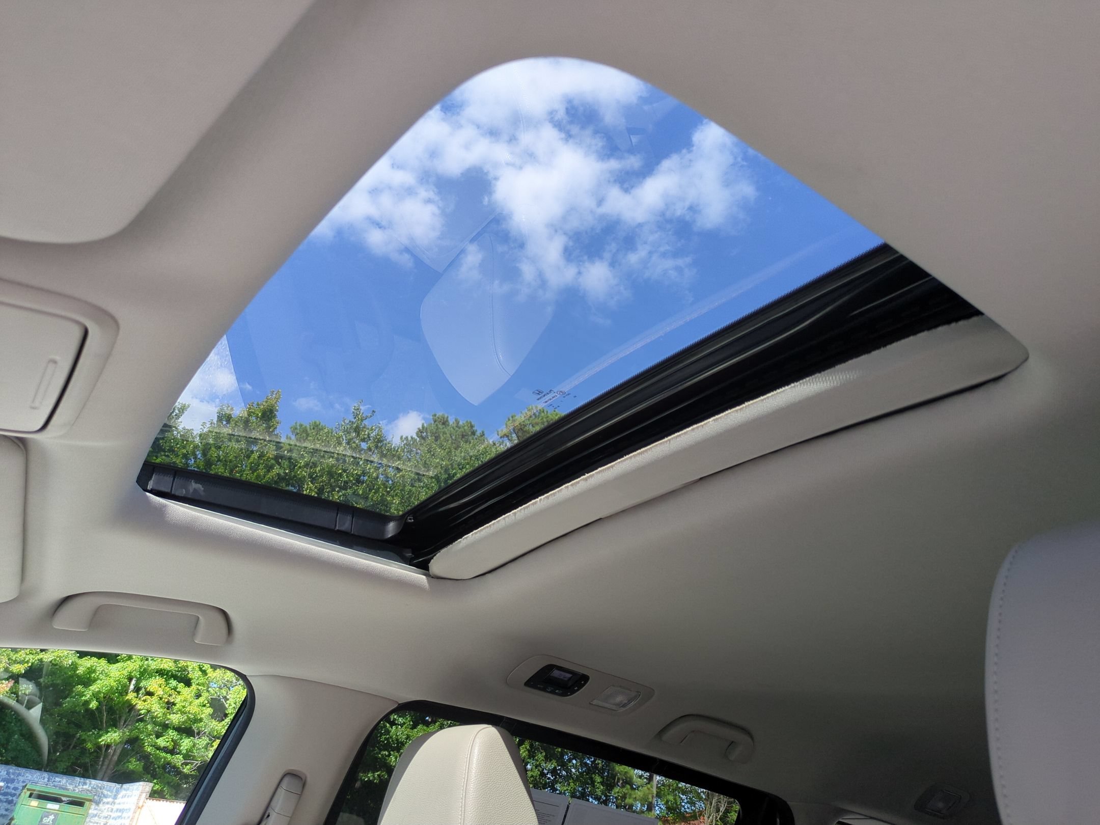 Used 2025 Honda Odyssey EX-L image 25