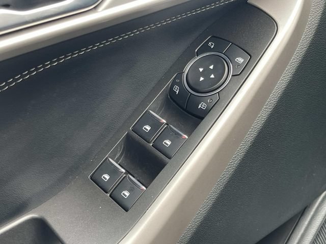 Certified 2024 Ford Explorer XLT w/ Equipment Group 202A AWD/4WD image 31