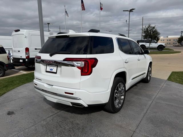 Used 2023 GMC Acadia Denali image 3