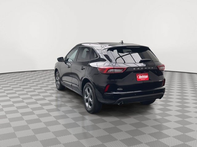 Certified 2023 Ford Escape ST-Line w/ Tech Pack #1 AWD/4WD image 36