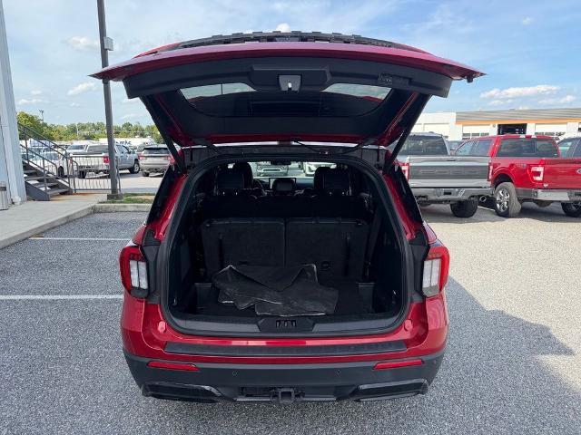 Certified 2025 Ford Explorer ST-Line w/ ST-Line Street Pack AWD/4WD image 9