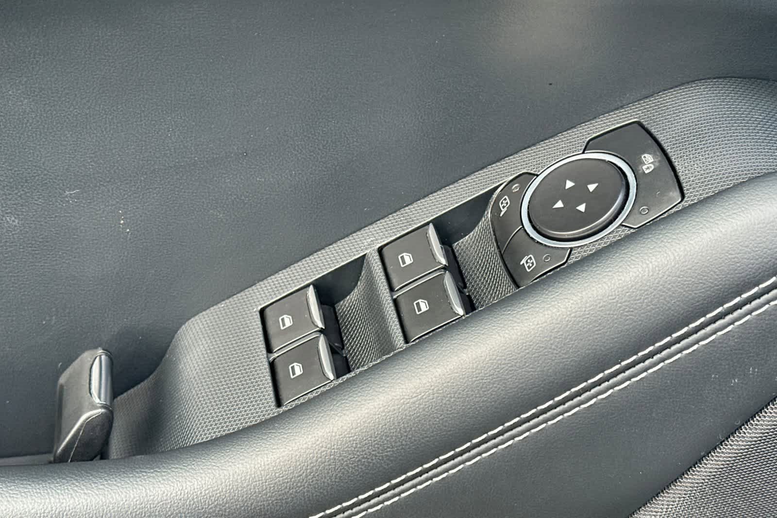 Certified 2022 Ford Mustang Mach-E Select image 14