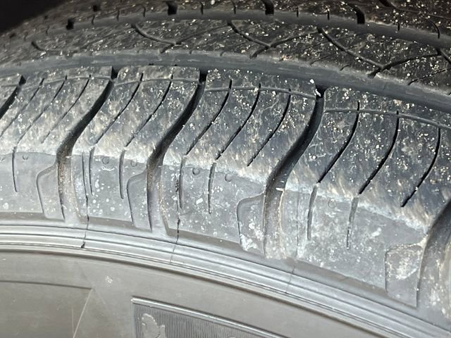 Certified 2024 Ford Edge SEL w/ Convenience Package image 8