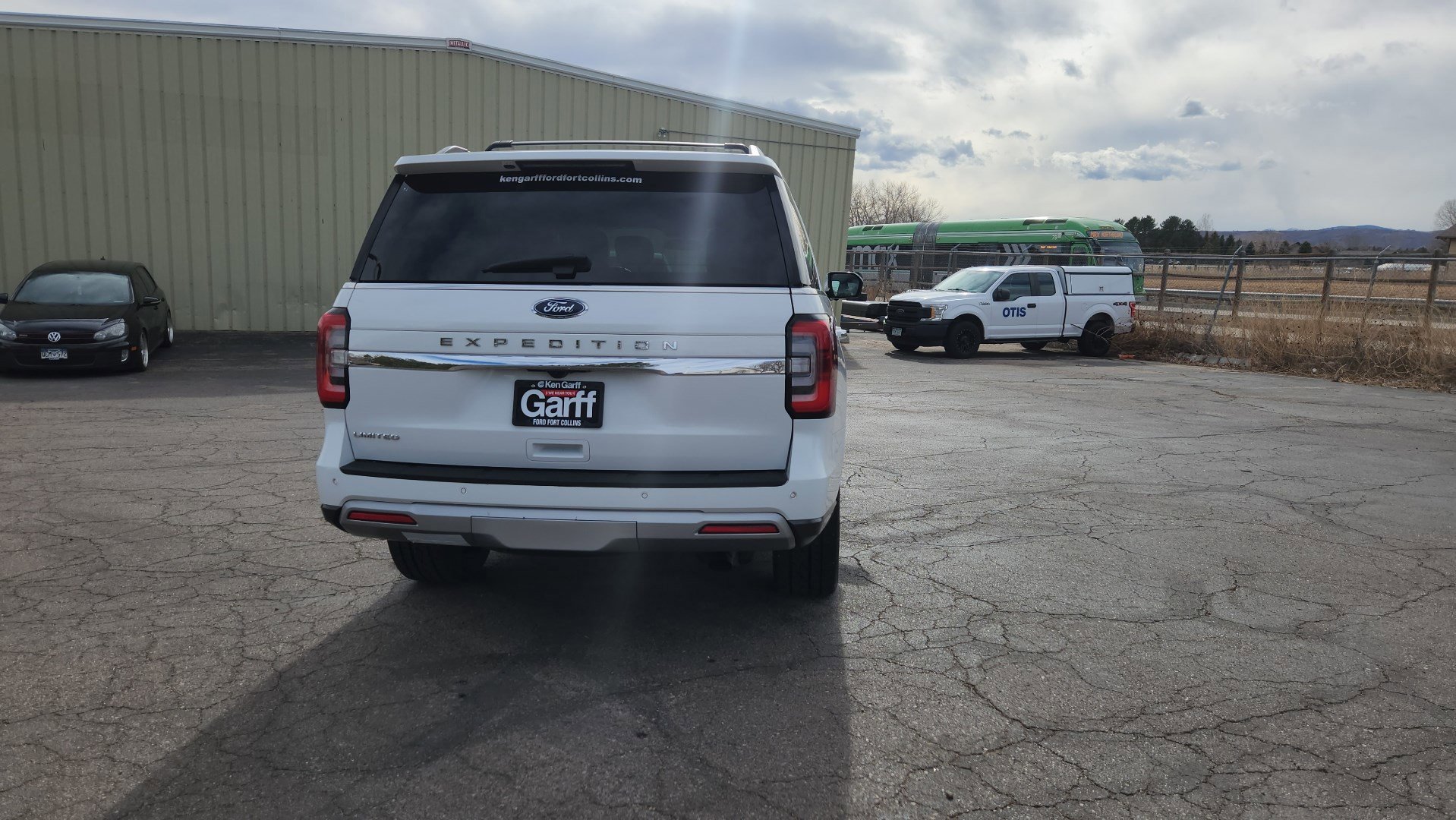 Certified 2024 Ford Expedition Limited image 13