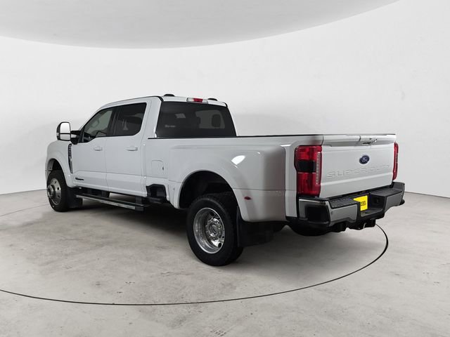Certified 2025 Ford F450 Lariat w/ FX4 Off-Road Package image 5