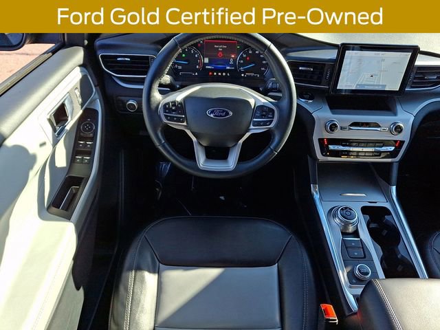 Certified 2022 Ford Explorer XLT w/ Equipment Group 202A AWD/4WD image 15