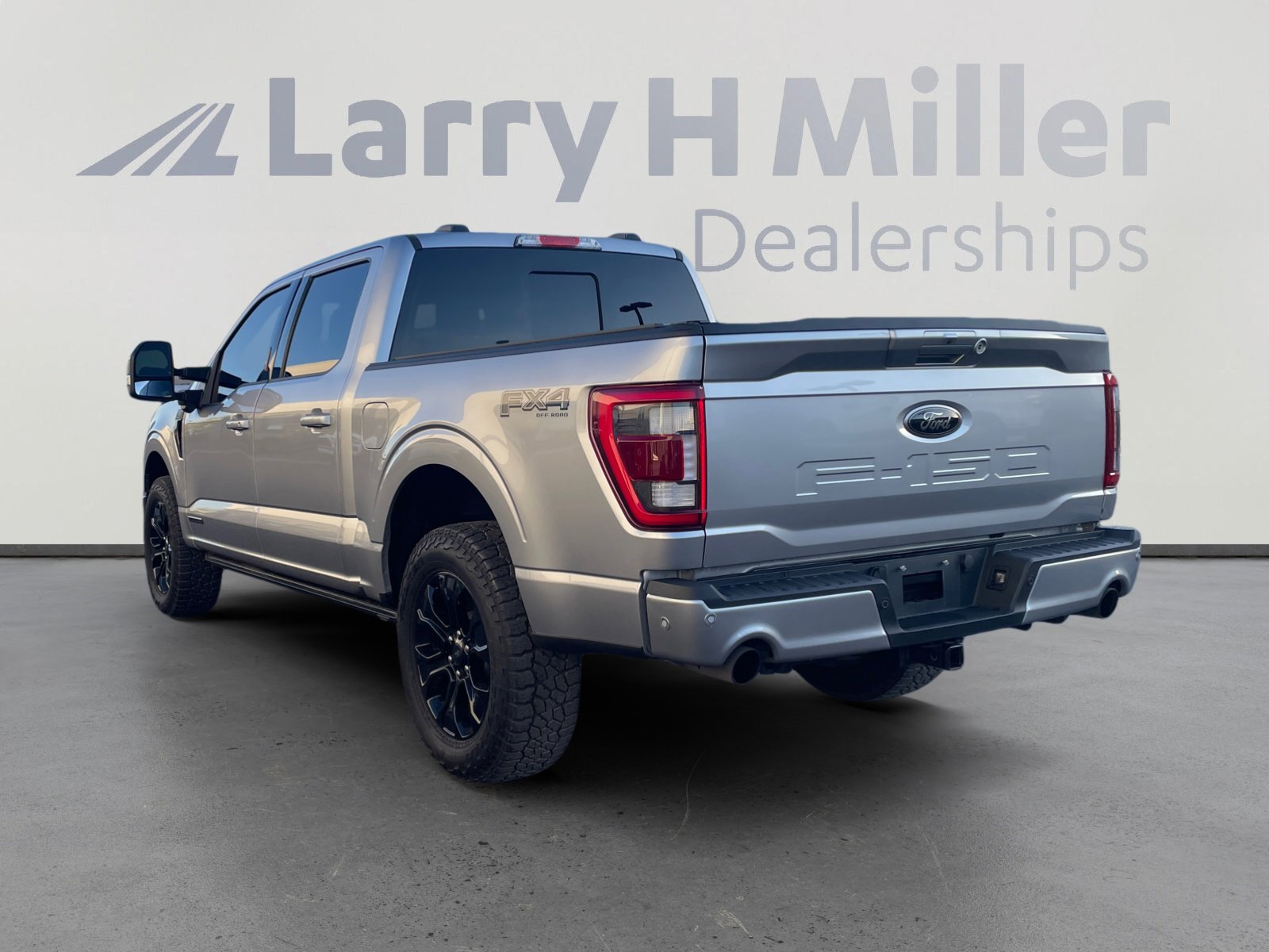 Certified 2023 Ford F150 Lariat w/ Equipment Group 502A High AWD/4WD image 3