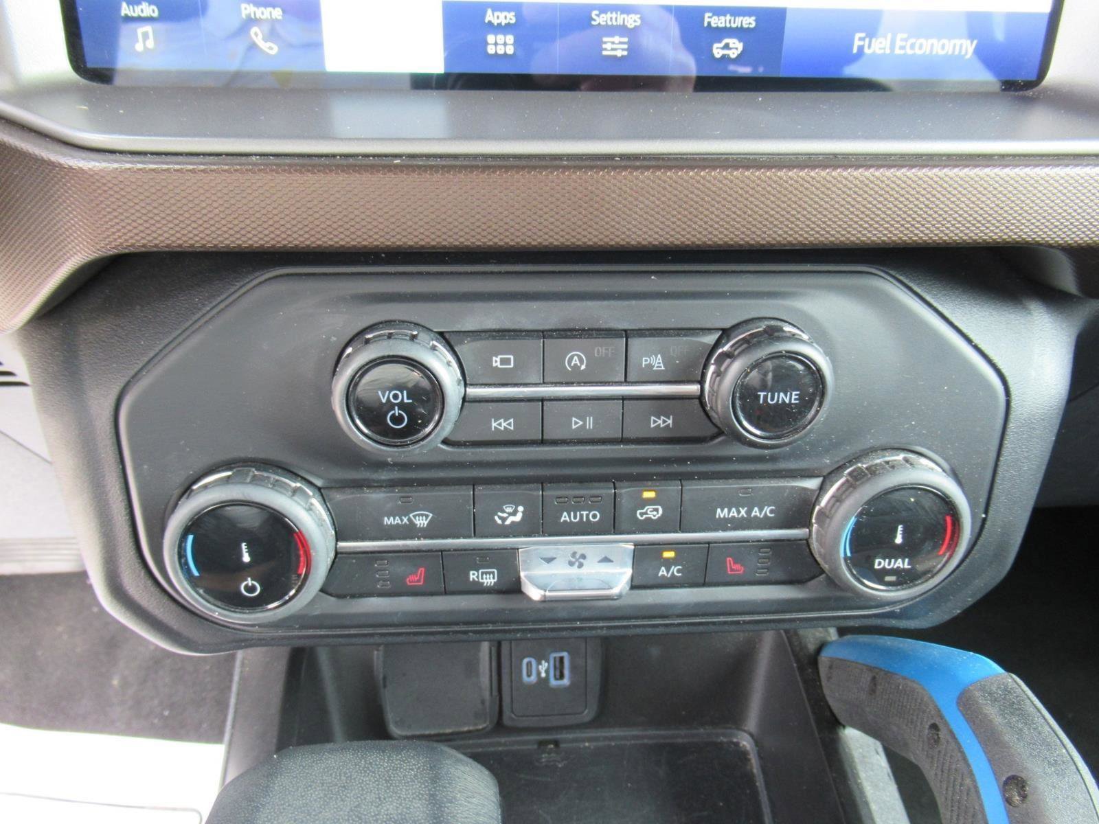 Certified 2022 Ford Bronco Outer Banks AWD/4WD image 28