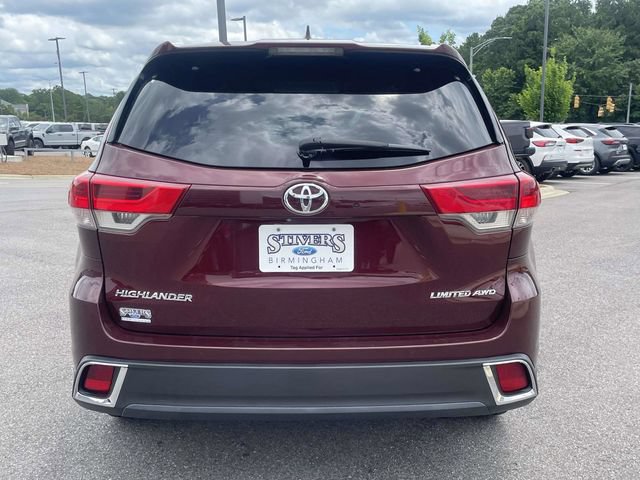 Used 2017 Toyota Highlander Limited Platinum AWD/4WD image 5