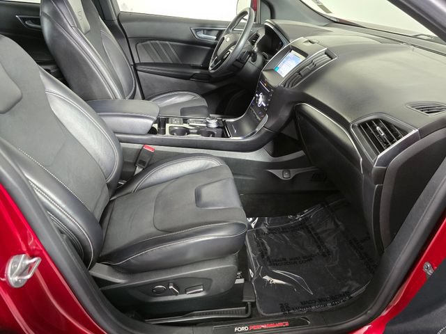 Certified 2019 Ford Edge ST w/ Equipment Group 401A AWD/4WD image 11