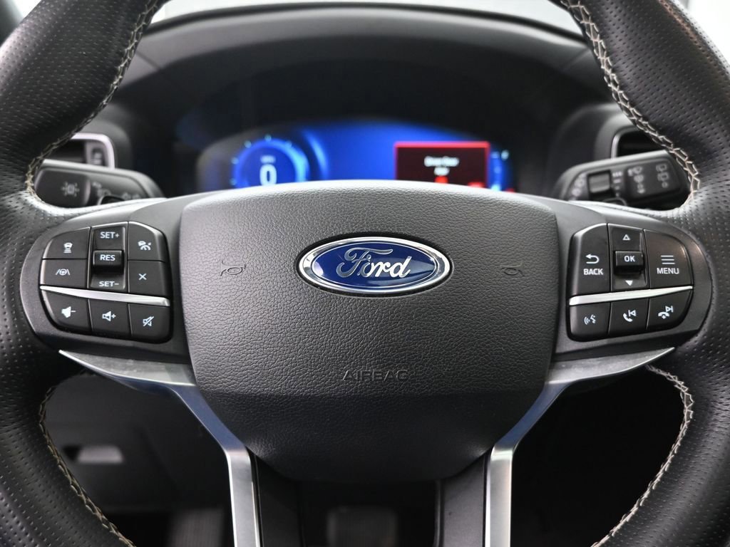 Certified 2020 Ford Explorer ST w/ Premium Technology Package image 40