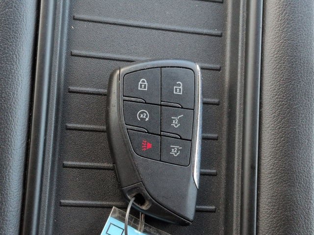 Used 2023 Chevrolet Suburban LT AWD/4WD image 32