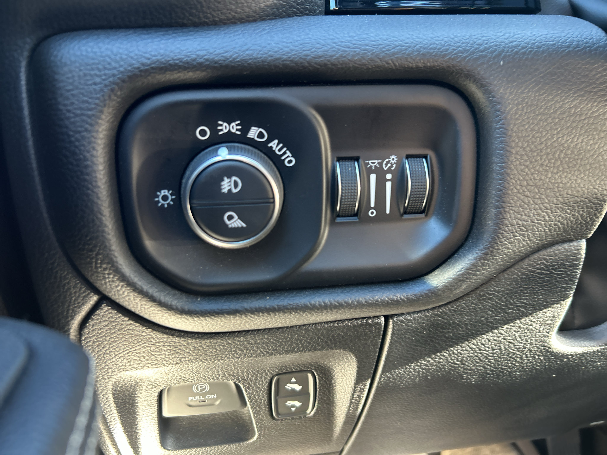 Used 2025 RAM 1500 Rebel w/ Rebel Level 2 Equipment Group AWD/4WD image 26