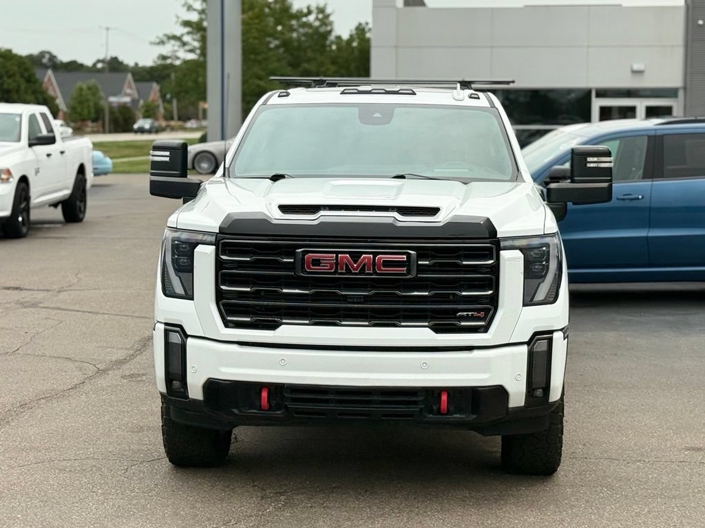 Used 2024 GMC Sierra 2500 AT4 w/ AT4 Premium Plus Package AWD/4WD image 31