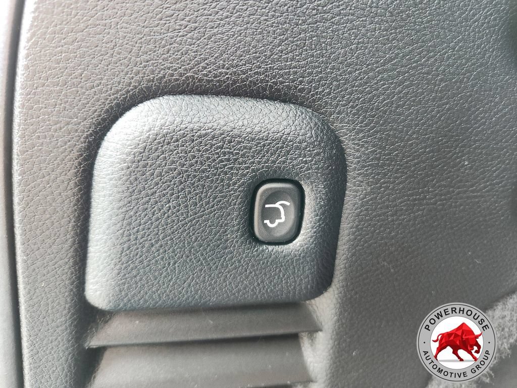 Used 2020 Jeep Grand Cherokee Altitude RWD image 14