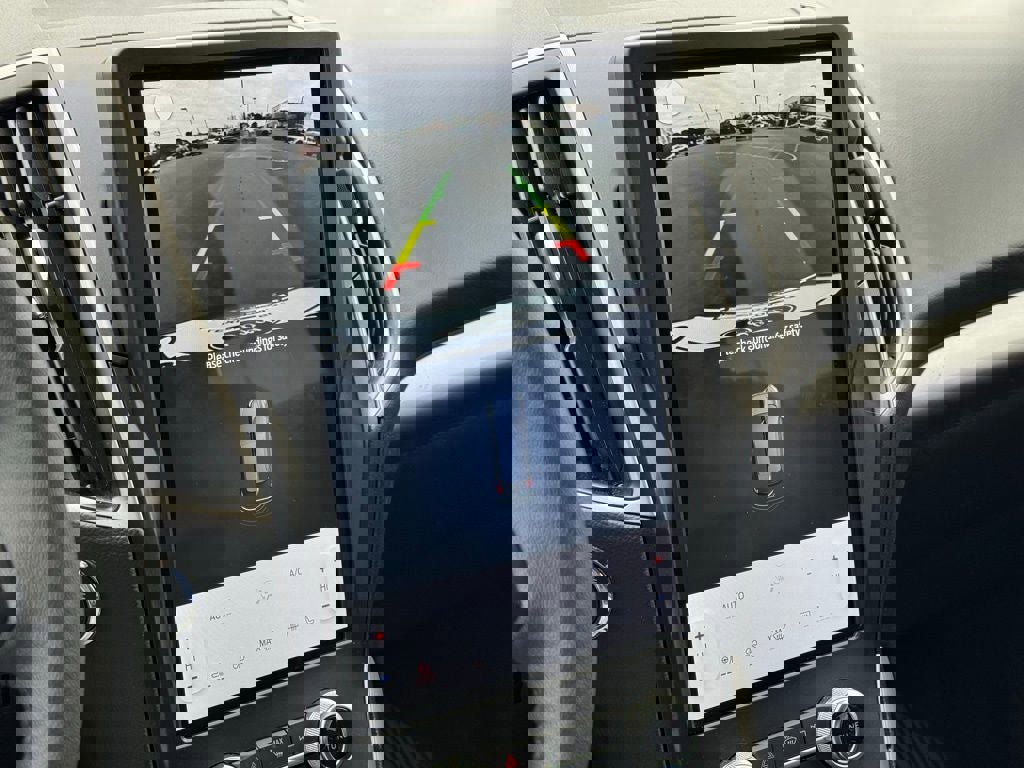 Certified 2024 Ford Edge SEL w/ Convenience Package image 25