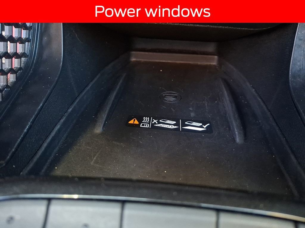 Used 2021 Chevrolet TrailBlazer RS w/ Sun and Liftgate Package image 24