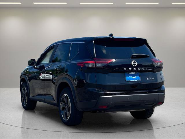 Used 2024 Nissan Rogue SV AWD/4WD image 5