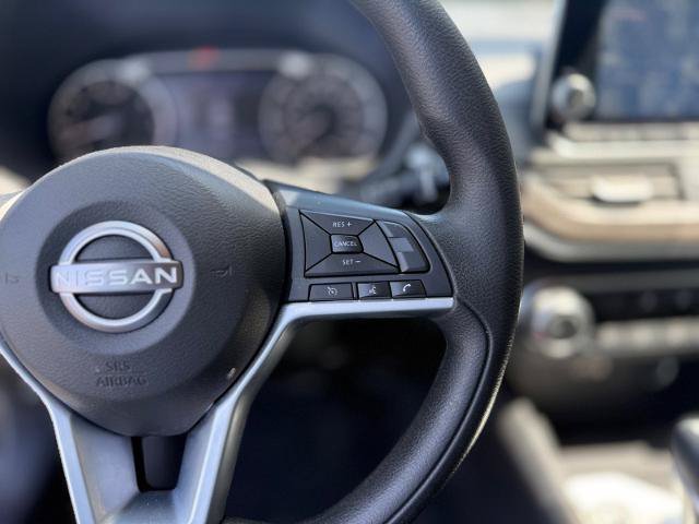 Used 2025 Nissan Altima 2.5 SV FWD image 10
