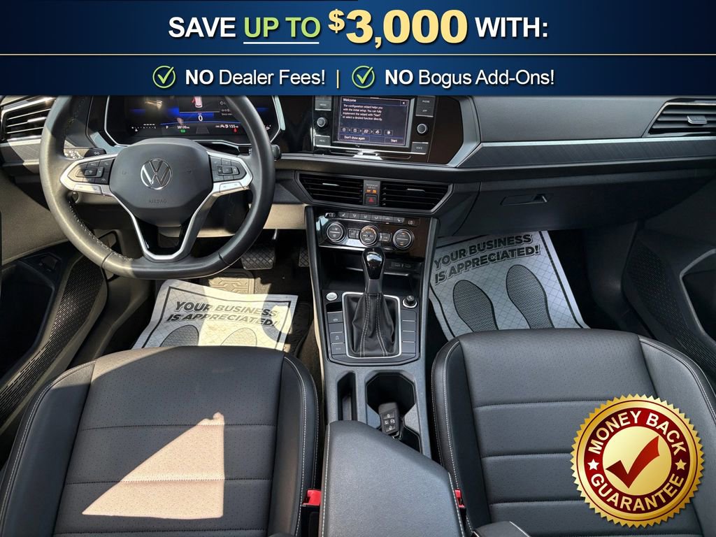 Used 2024 Volkswagen Jetta SE FWD image 17
