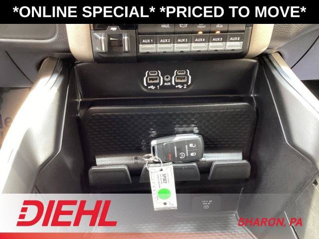 Used 2022 RAM 3500 Laramie w/ Snow Chief Group AWD/4WD image 33