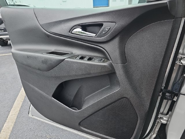Used 2021 Chevrolet Equinox LT FWD image 29