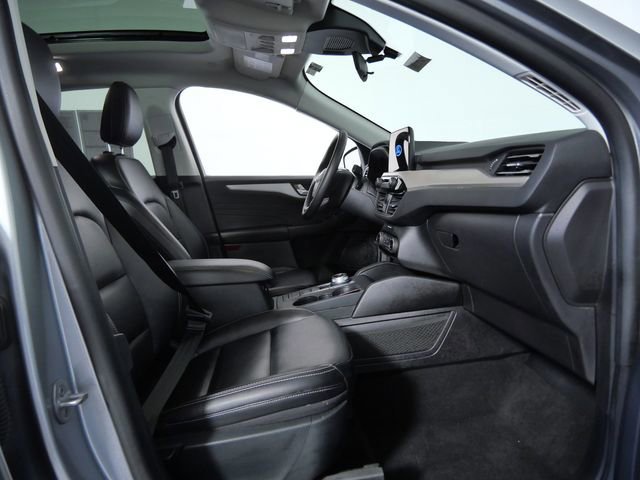 Certified 2022 Ford Escape SEL w/ Technology Package image 10