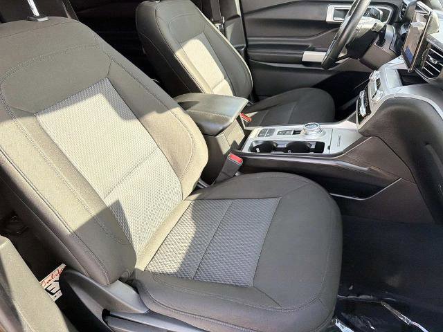 Certified 2023 Ford Explorer XLT image 25