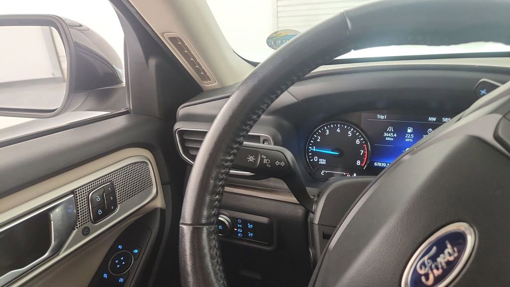 Certified 2020 Ford Explorer Limited w/ Class III Trailer Tow Package image 20