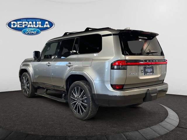 Used 2024 Lexus GX 550 image 4