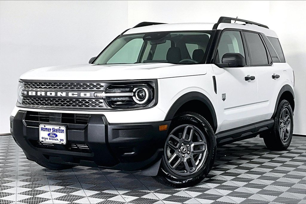 Certified 2025 Ford Bronco Sport Big Bend AWD/4WD image 2