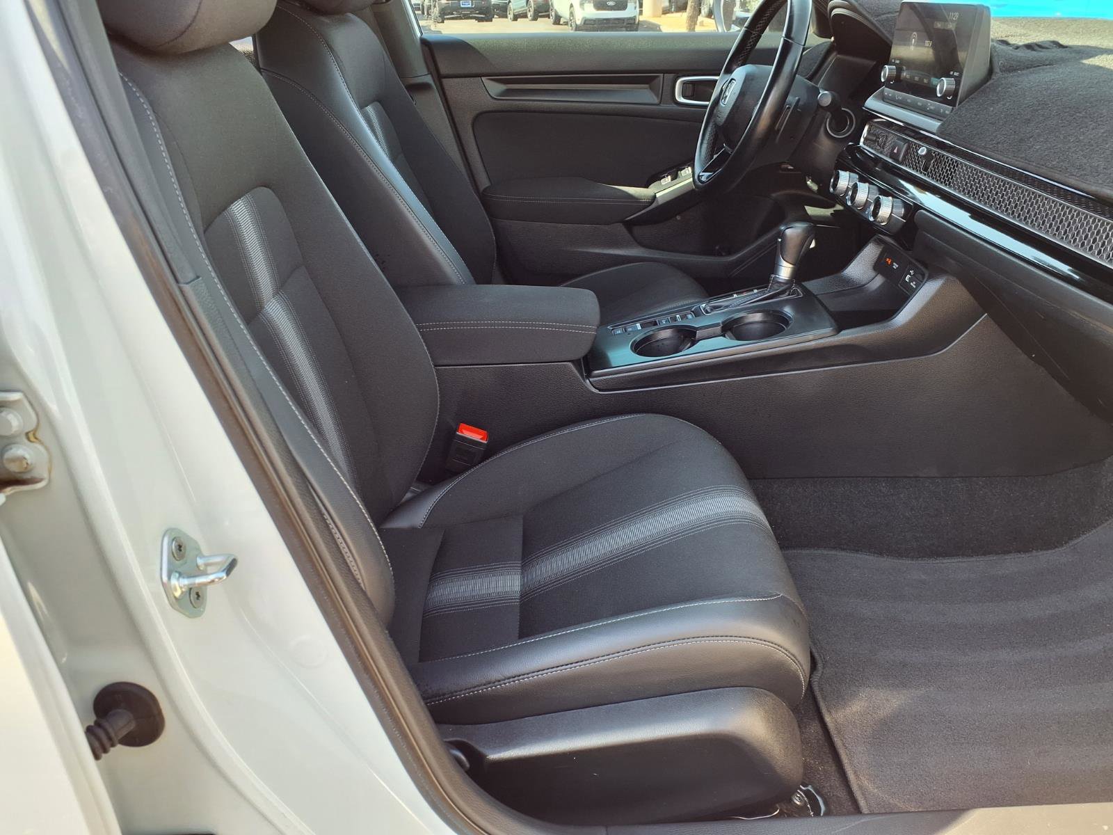 Used 2024 Honda Civic Sport image 11