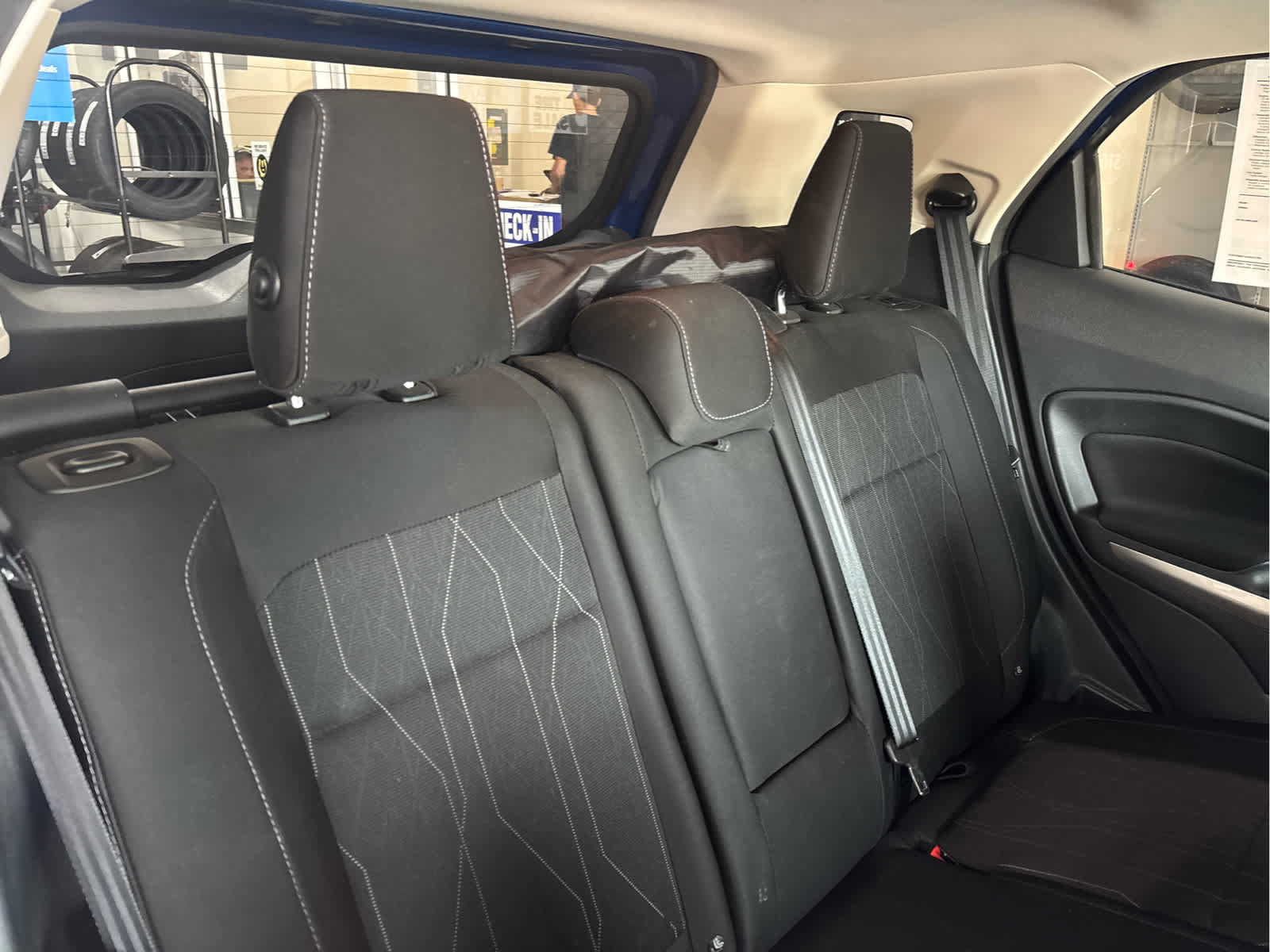 Certified 2018 Ford EcoSport SE w/ SE Convenience Package AWD/4WD image 38