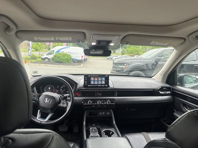 Used 2023 Honda Pilot Touring image 24