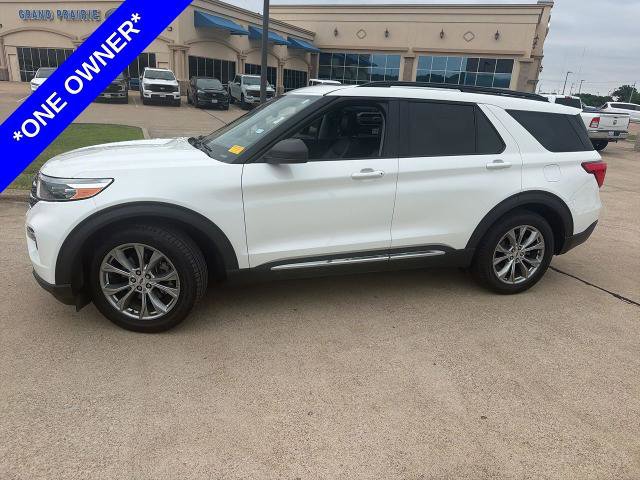 Certified 2022 Ford Explorer XLT w/ Equipment Group 202A RWD image 2