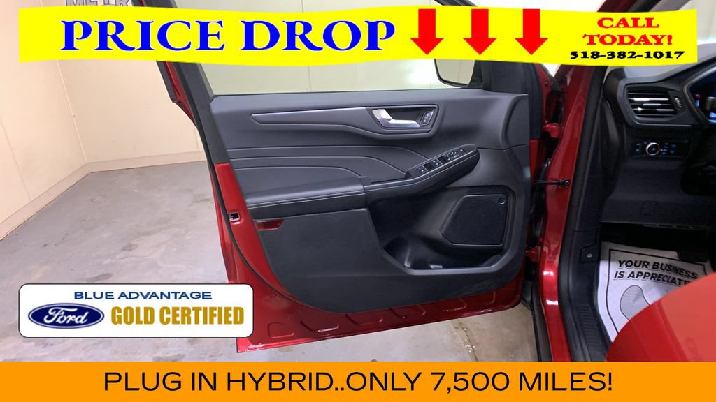 Certified 2026 Ford Escape SE FWD image 23