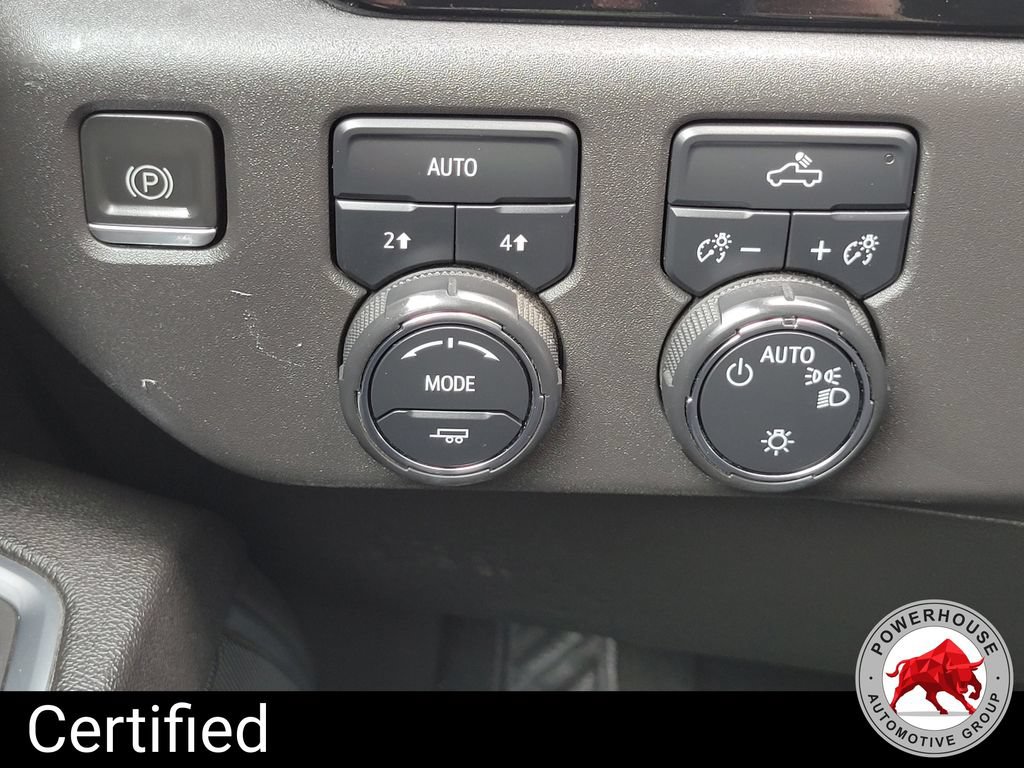 Used 2023 Chevrolet Silverado 1500 LT AWD/4WD image 28