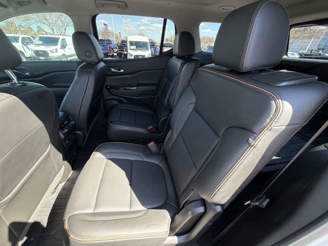 Used 2021 GMC Acadia AT4 w/ Technology Package image 27