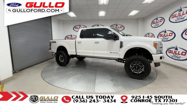 Certified 2017 Ford F250 Platinum w/ Platinum Ultimate Package AWD/4WD image 3