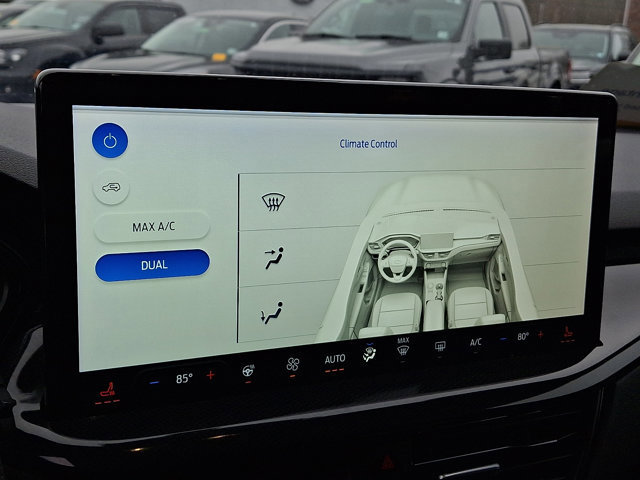 Certified 2023 Ford Escape ST-Line Select w/ Tech Pack #1 image 21