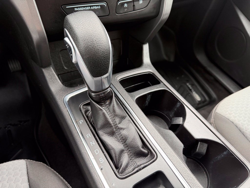 Certified 2019 Ford Escape SE FWD image 30