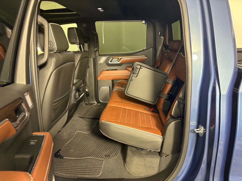 Used 2025 GMC Sierra 1500 Denali Ultimate image 30