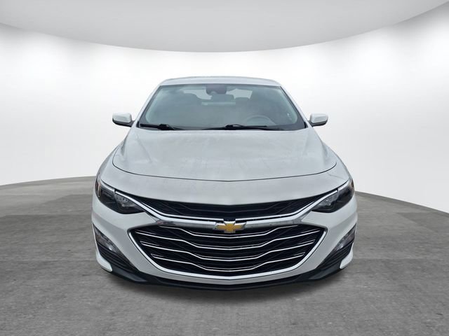 Used 2024 Chevrolet Malibu LT image 2