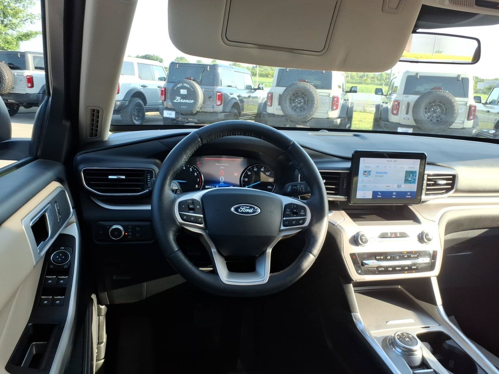 Certified 2021 Ford Explorer XLT w/ Equipment Group 202A AWD/4WD image 15