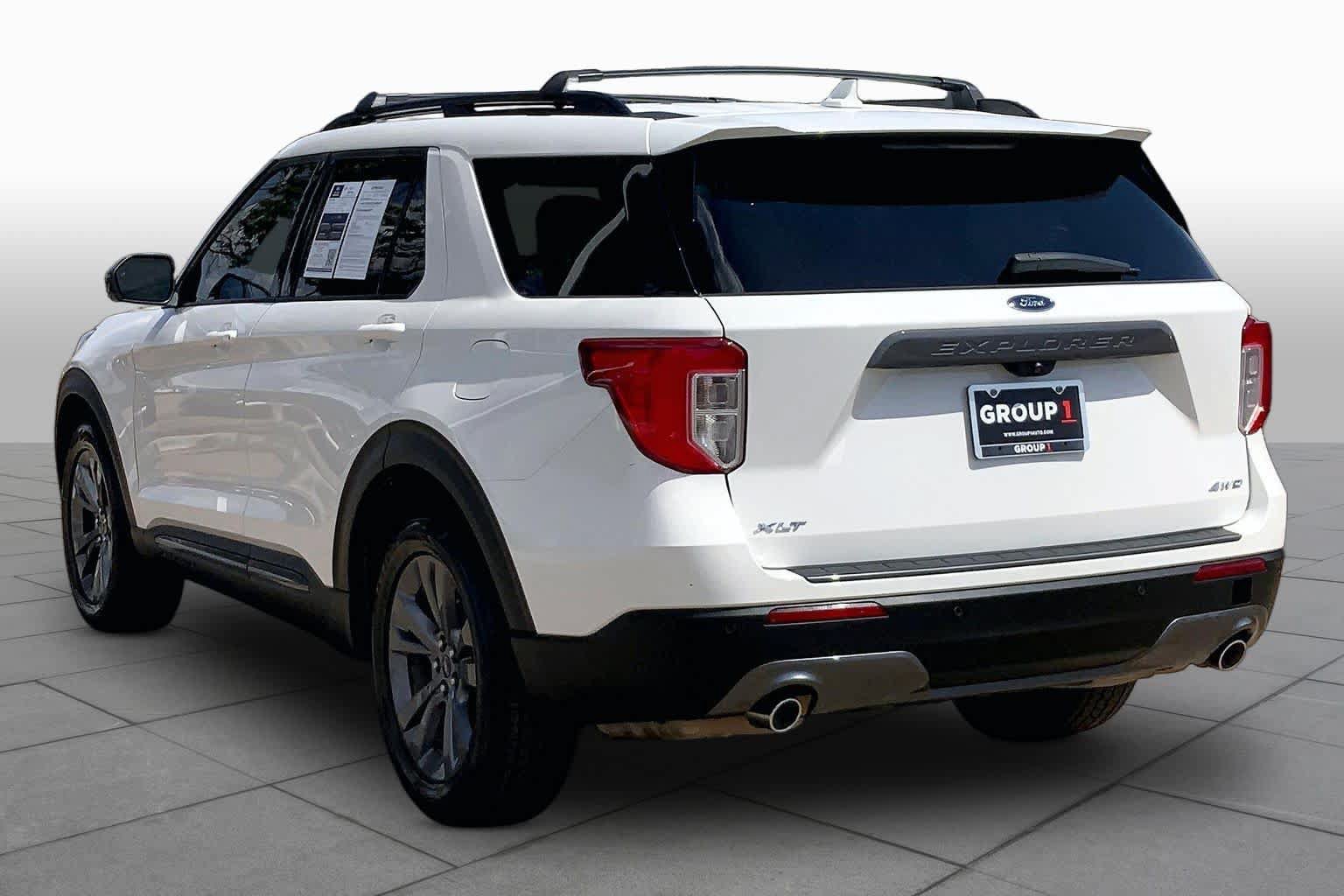 Certified 2022 Ford Explorer XLT w/ Equipment Group 202A AWD/4WD image 12