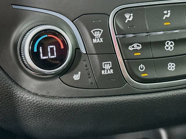 Used 2024 Chevrolet Equinox LT w/ LPO, Floor Liner Package FWD image 28