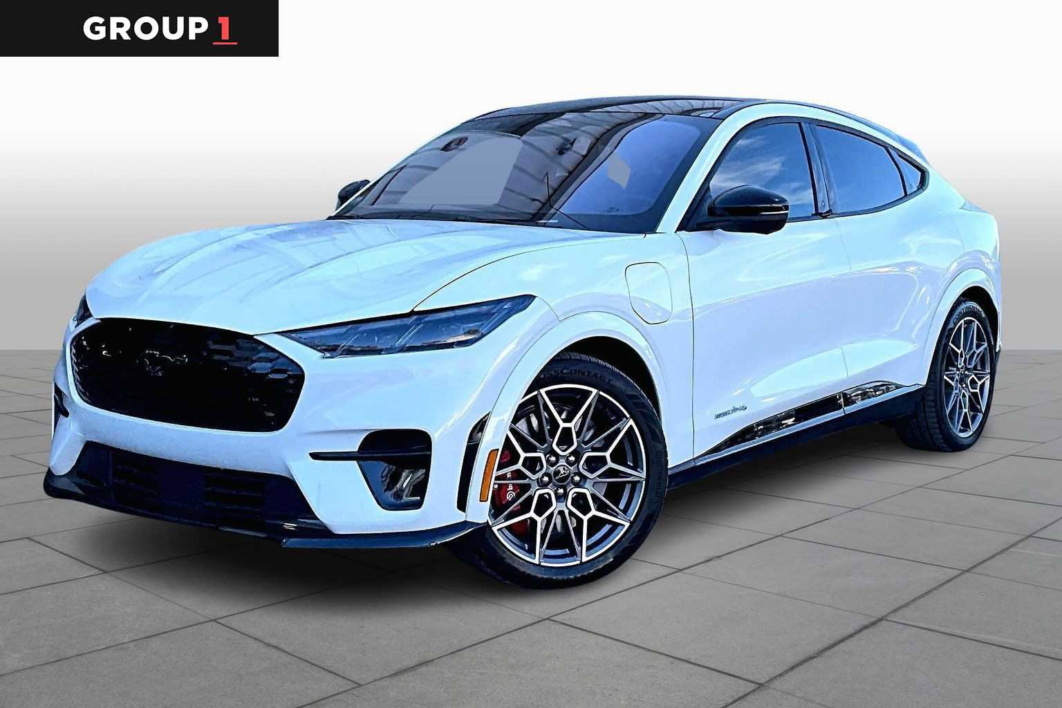 Certified 2025 Ford Mustang Mach-E GT image 5