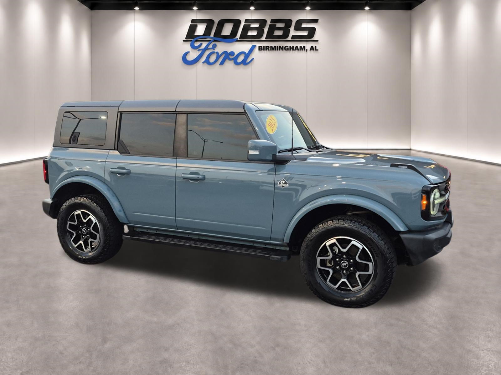 Certified 2023 Ford Bronco Outer Banks AWD/4WD image 1